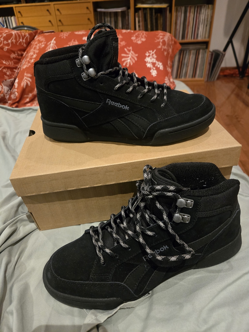 Reebok Men's Black Suede High-Top Boots